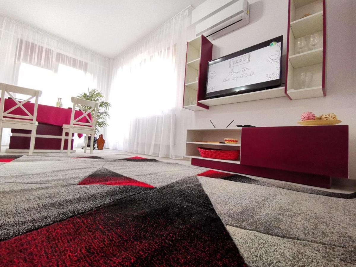 Violet Apartment-Brilliant Apartments Constanţa Esterno foto